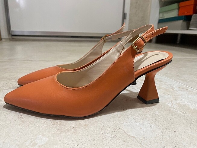 Topuklu ayakkabı - Görsel 8