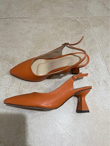 Topuklu ayakkabı - Görsel 7
