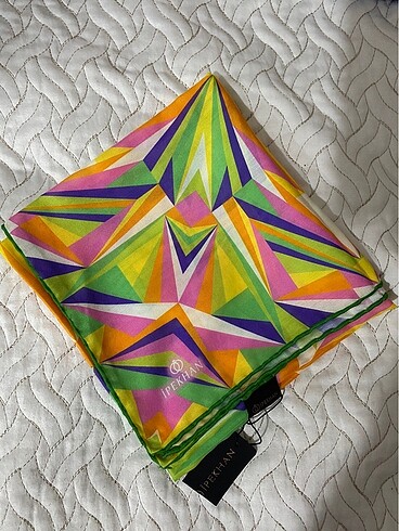 İpekhan başörtü - Görsel 2