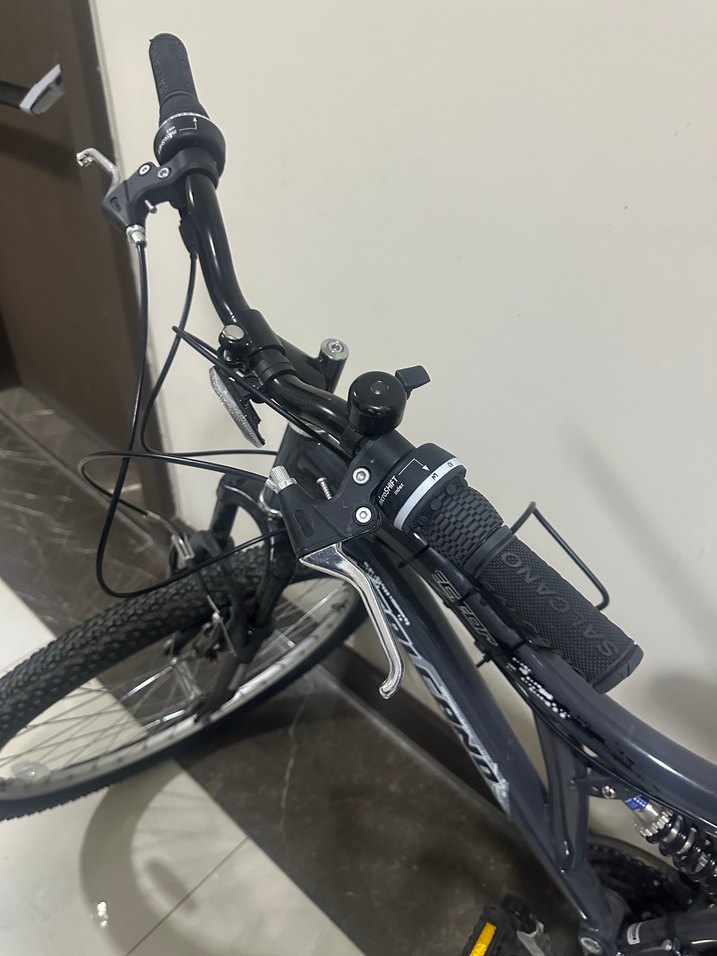 Salcano Siyah Gri Dağ Bisikleti - Görsel 2