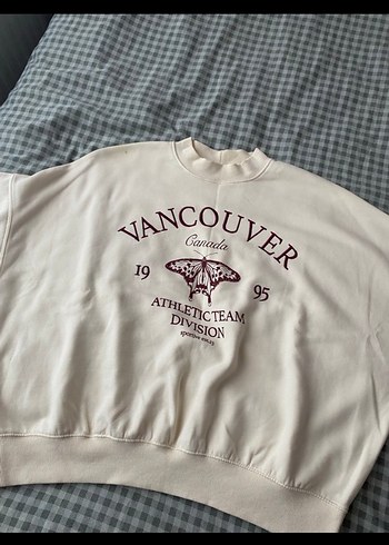 Bershka Sweatshirt - Görsel 3