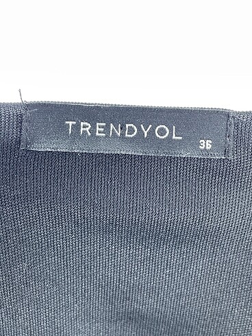 36 Beden siyah Renk Trendyol & Milla Kısa Elbise %70 İndirimli.