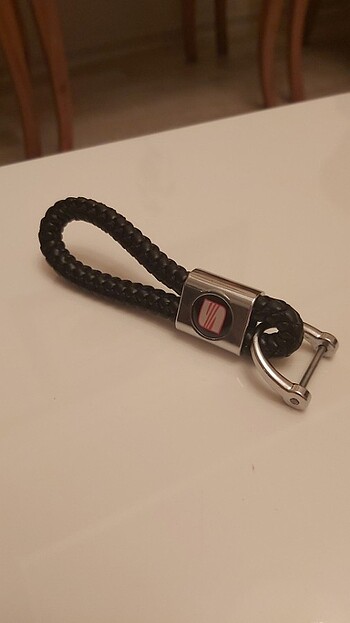 Diğer Seat deri örgü anahtarlık