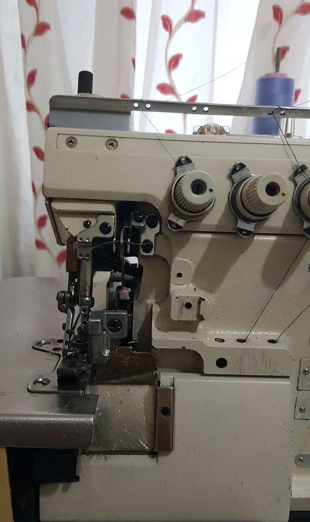 Beyaz Juki Endüstriyel Dikiş Makinesi - Görsel 5