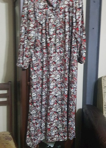 V Yaka Uzun Kollu Gri Pileli Bohem Elbise - Görsel 3