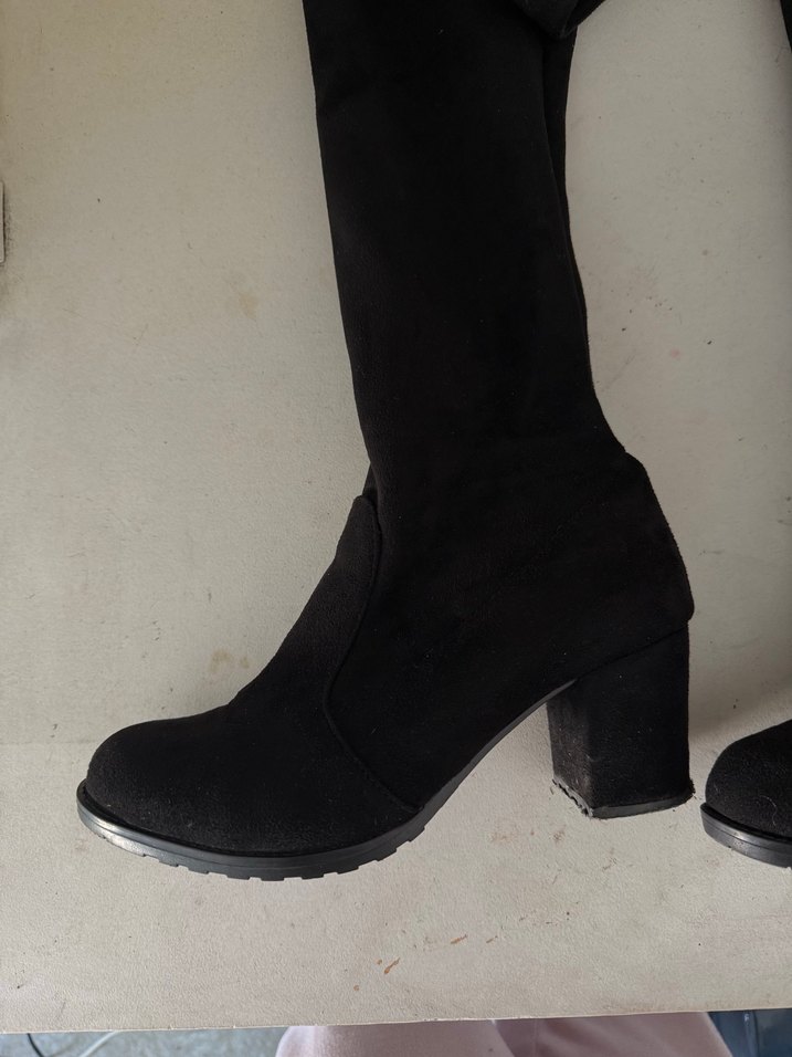 Bambu Siyah Süet Kemer Detaylı Diz Üstü Bot - Görsel 4