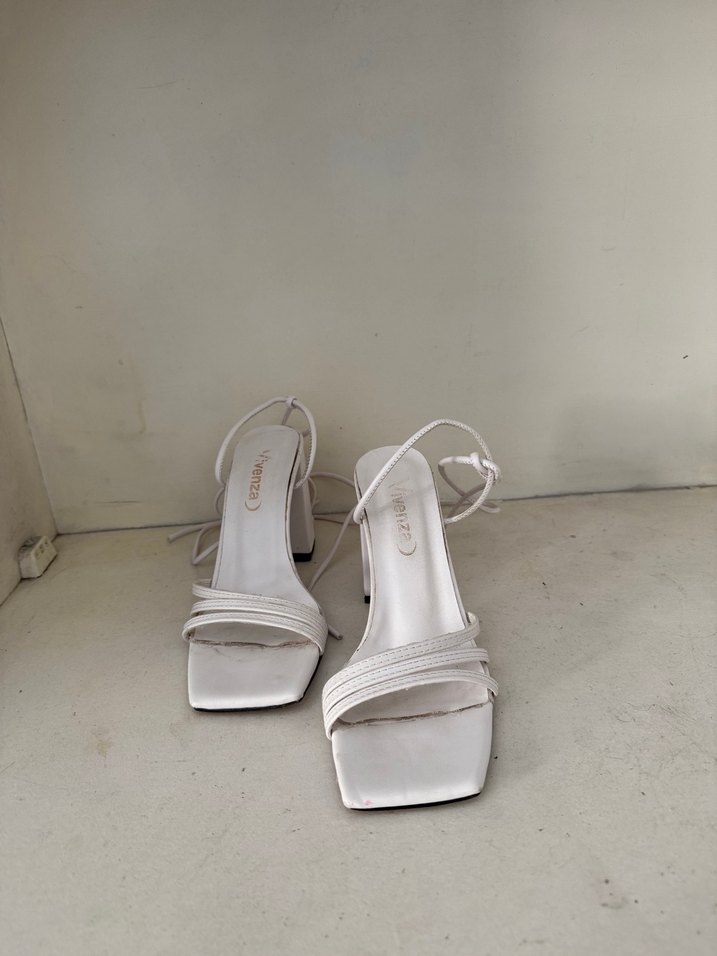 Kadın Beyaz Blok Topuklu Sandalet - Görsel 4