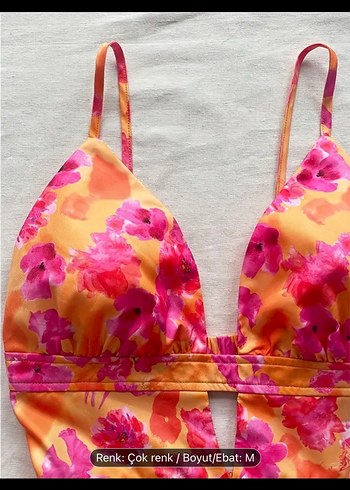 Pembe Renkli V Yakalı Fırfırlı Mini Elbise - Görsel 3