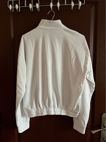 l Beden LTB kadın basic beyaz fermuarlı sweatshirt