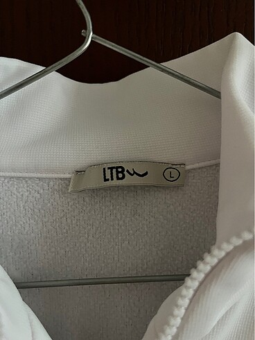 l Beden beyaz Renk LTB kadın basic beyaz fermuarlı sweatshirt