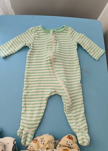6 Ay Beden Uzun Kollu Fermuarlı Bebek Tulum