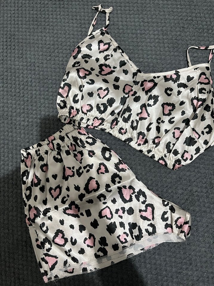 Leopar Desenli Pembe Mini Kadın Pijama Takımı - Görsel 2