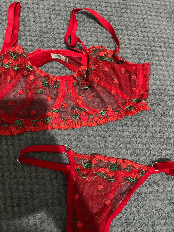 Kırmızı Nakışlı Bohem Sütyen Takımı - Görsel 2