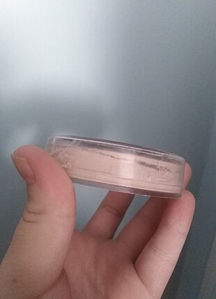 Nars Dermacol kapatıcı