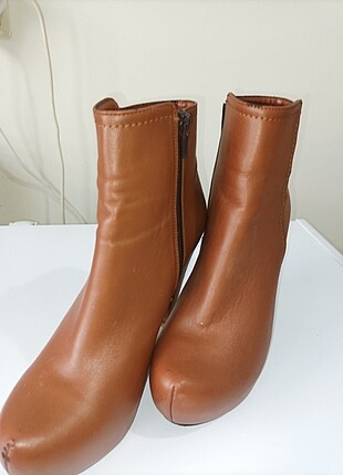 Zara topuklu bot