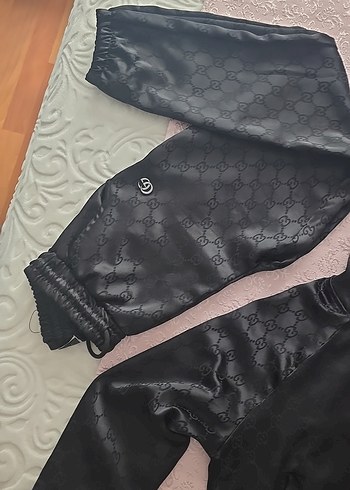 l Beden Siyah Kapüşonlu Kadın Mini Eşofman Üstü