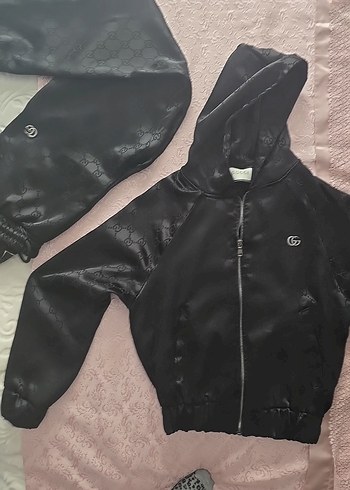 Siyah Kapüşonlu Kadın Mini Eşofman Üstü