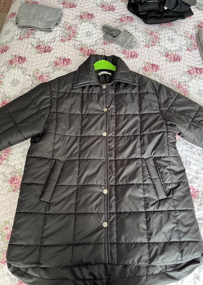 Şişme parka mont - Görsel 2