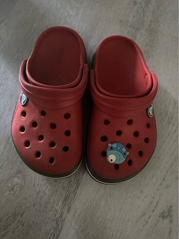 Crocs 30-31