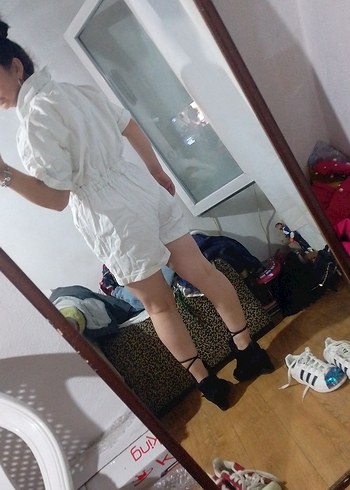 Kadın Beyaz Kısa Tulum, Rahat Kesim - Görsel 2