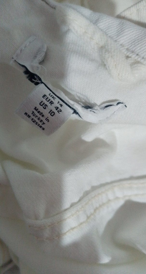 Kadın Beyaz Kısa Tulum, Rahat Kesim - Görsel 3