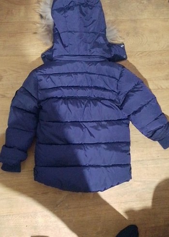 Kürk Detaylı Koyu Mavi Erkek Çocuk Mont - Görsel 4