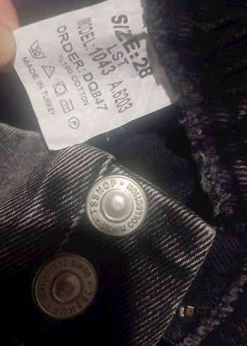28 Beden #Gri Düğmeli Rahat Kesim Midi Kot Pantolon