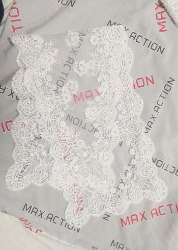Beyaz Dantel El İşi Parçalar - Görsel 2