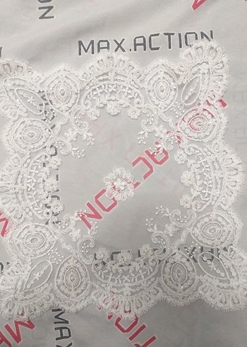 Beyaz Dantel El İşi Parçalar - Görsel 3