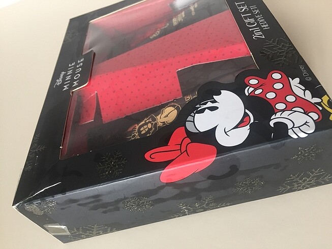  Beden Minnie Mouse Gift Pack