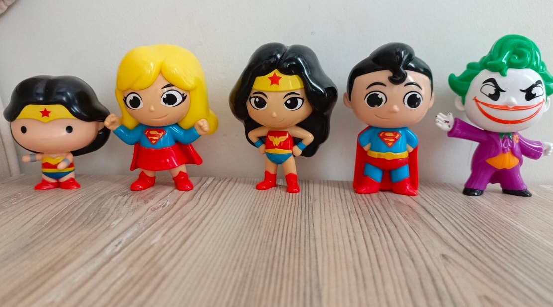 Renkli Süper Kahraman Figürleri Seti - Görsel 4