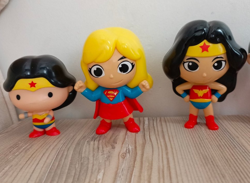 Renkli Süper Kahraman Figürleri Seti - Görsel 2