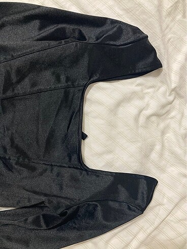H&M Hm saten bluz
