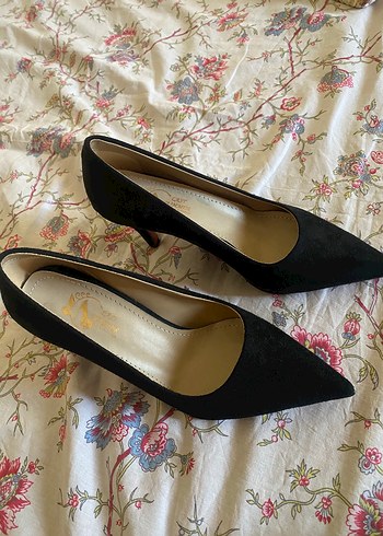 36 Beden Siyah Süet Stiletto Topuklu Kadın Ayakkabı