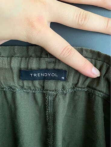 Trendyol & Milla Yeşil pantolon