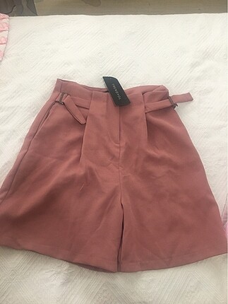 pembe şort