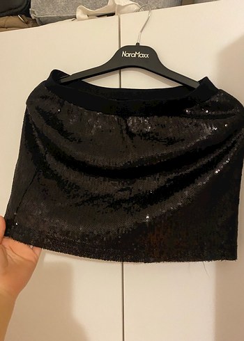 Siyah pullu Mini Etek - Görsel 3