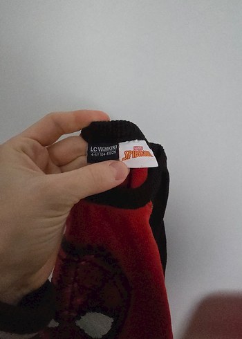 4-5 yaş 1 yada 2 kez giyildi Örümcek Adam Baskılı Erkek triko - Görsel 4