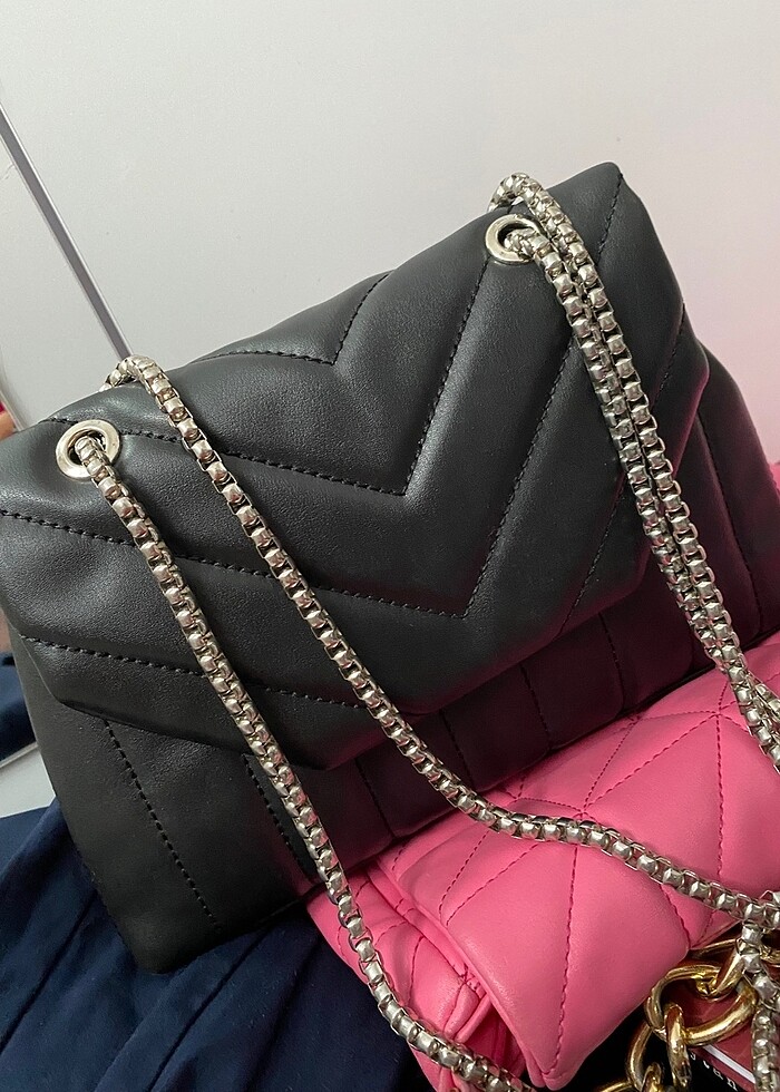 SİYAH ÇANTA - Görsel 3