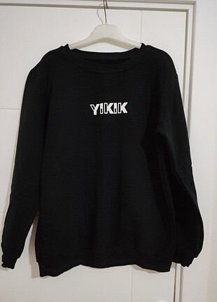 Siyah sweatshirt