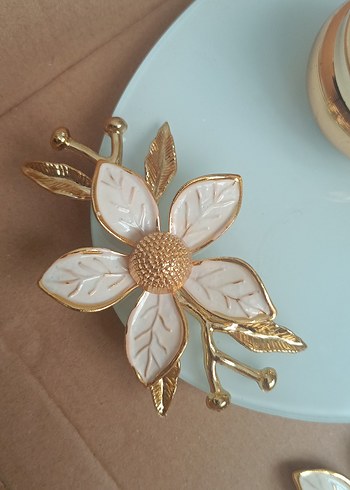 Beyaz Çiçekli Dekoratif Tepsi nişan tepsisi ve kahve tepsisi - Görsel 3