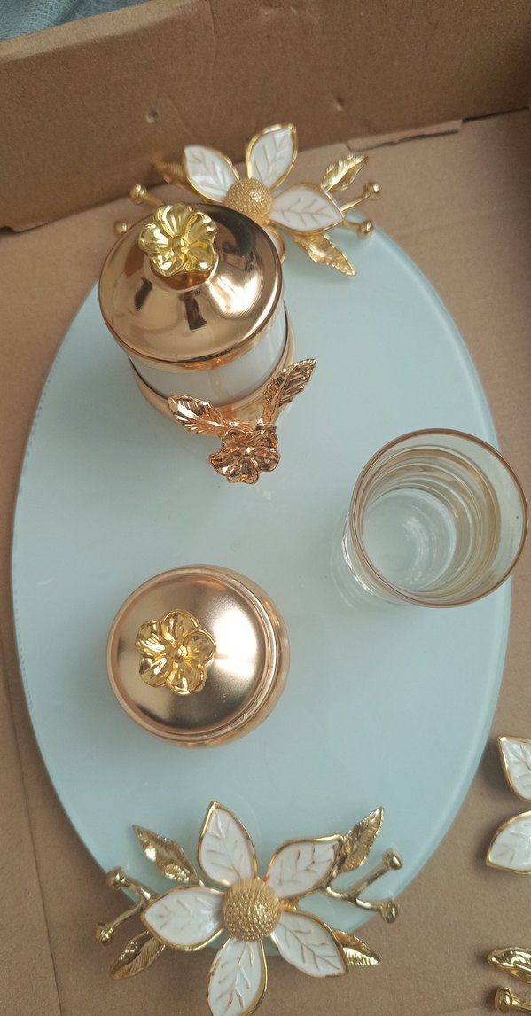 Beyaz Çiçekli Dekoratif Tepsi nişan tepsisi ve kahve tepsisi - Görsel 2