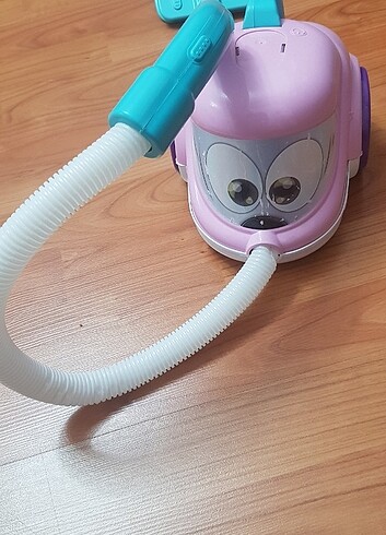 Oyuncak süpürge