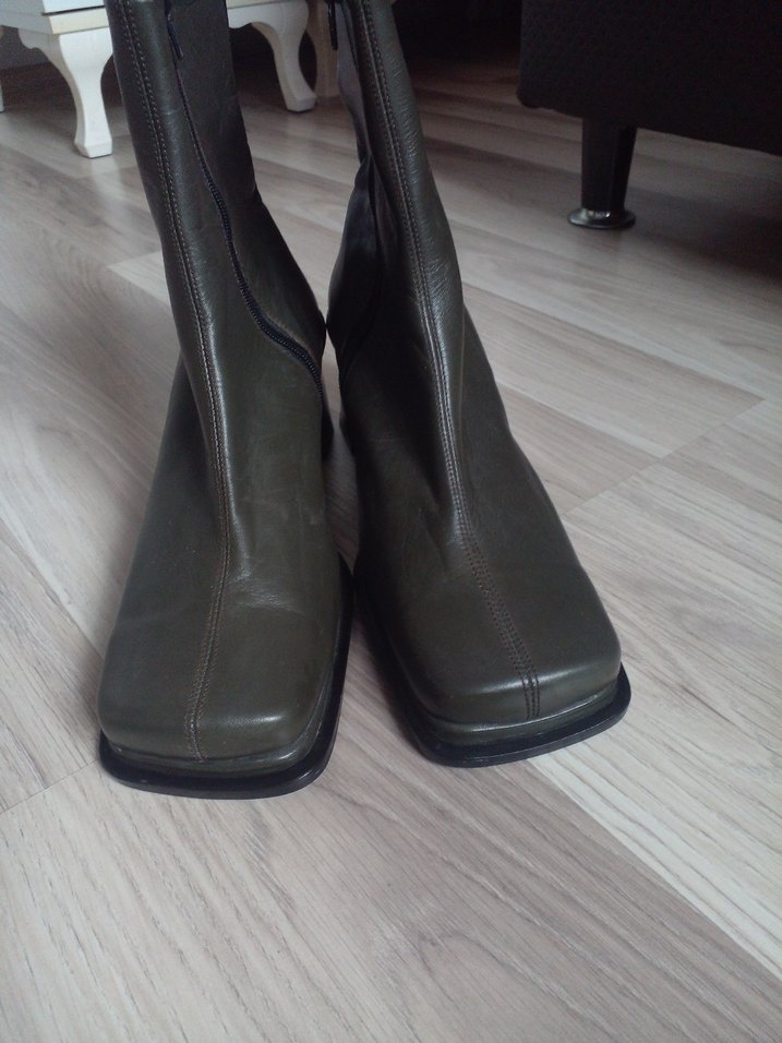 Tigger orjinal deri haki bot 39 no - Görsel 4