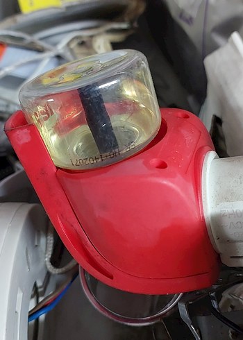 Kırmızı Küçük Ev Aletleri Karışımı - Görsel 4