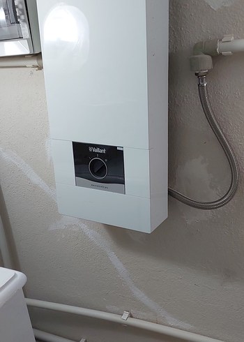 Vaillant Ved E 21/8 B Trifaze Şofben 21 kW - Görsel 4