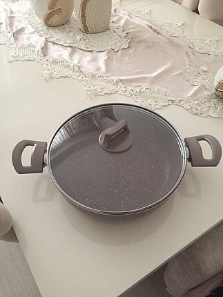 Karnıyarık tencere 26 cm