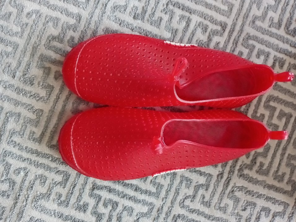 Kırmızı lastik çocuk deniz ayakkabısı - Görsel 2