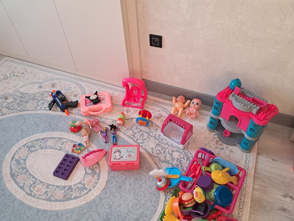 Renkli Pembe Oyuncak Seti - Görsel 3