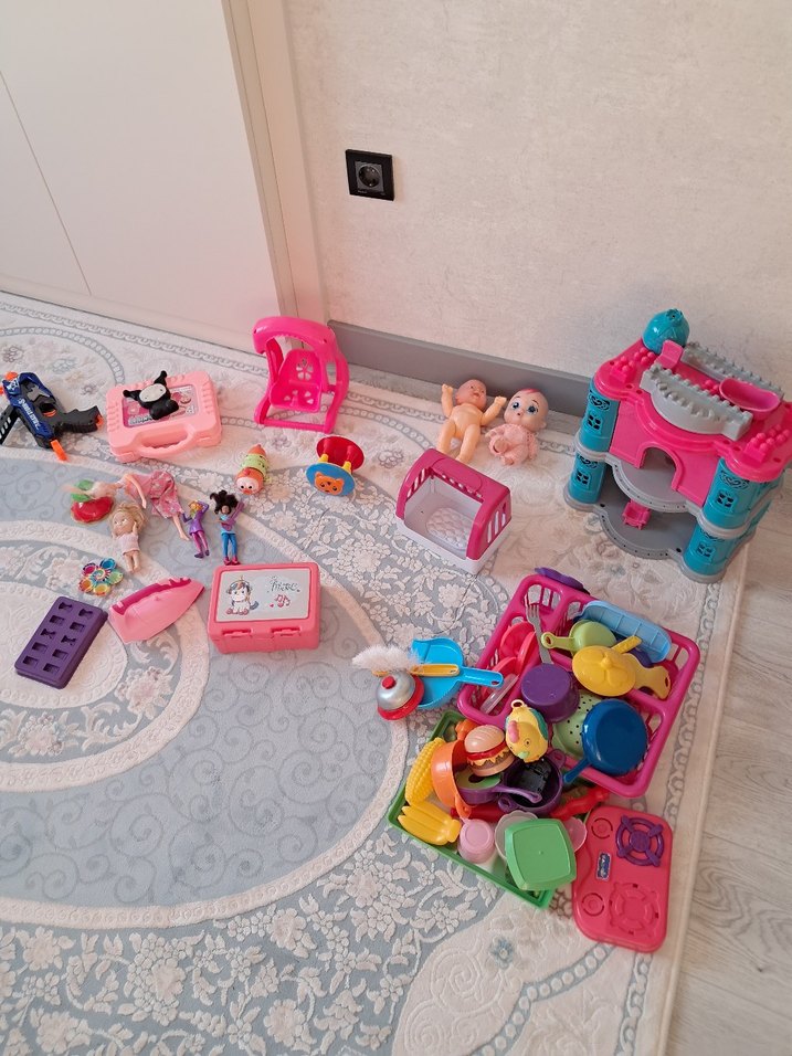 Renkli Pembe Oyuncak Seti - Görsel 2